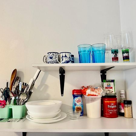 סיאטל Micro Studio Apartment In University District- 10 Mins Walk To University Of Wa מראה חיצוני תמונה